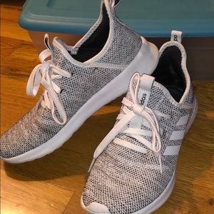 Adidas cloud foam sneaker